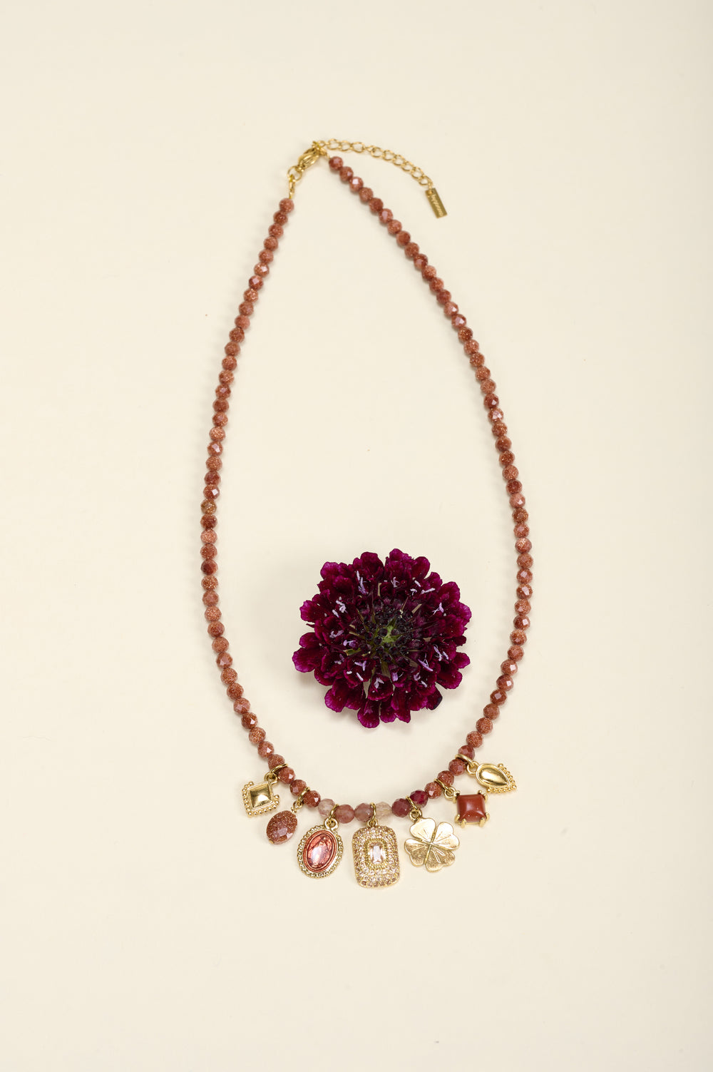 Collier Cato