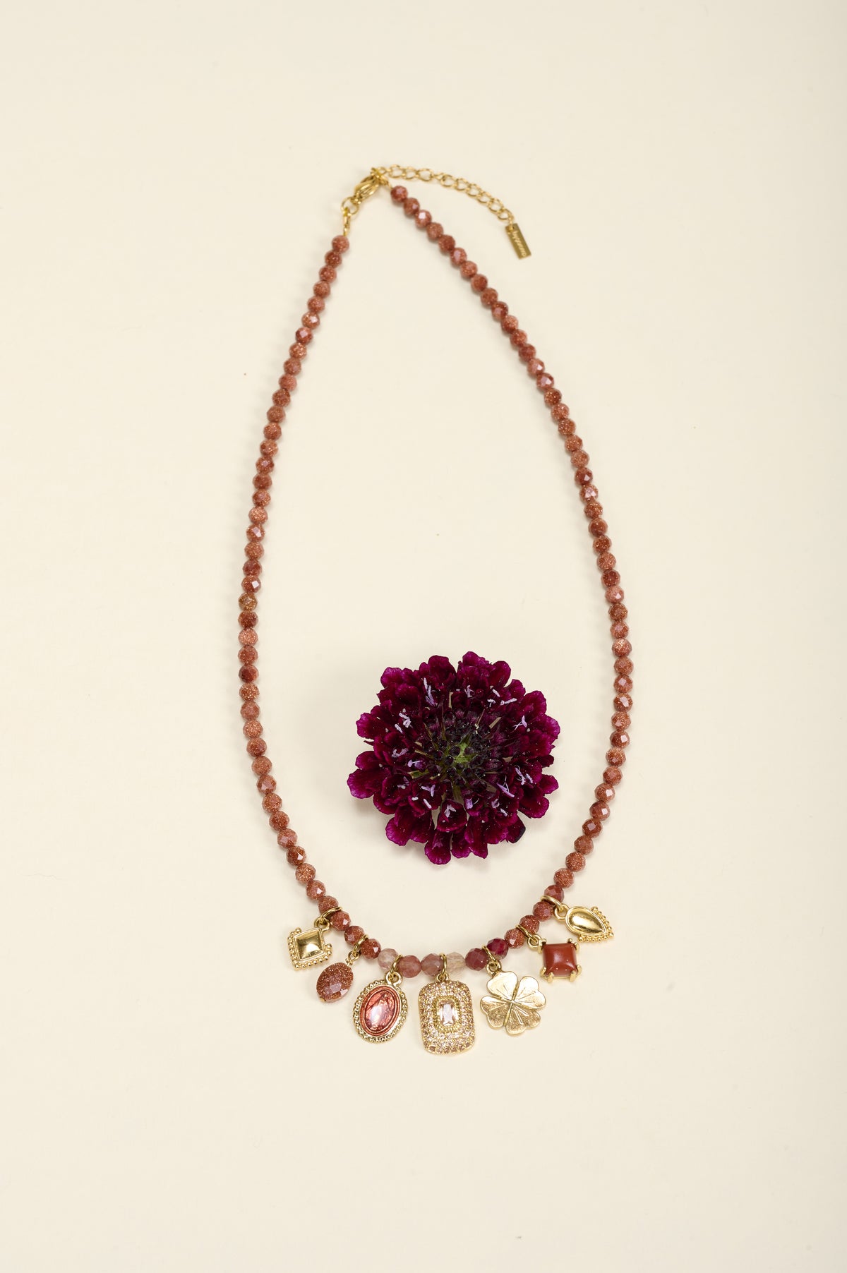 Collier Cato