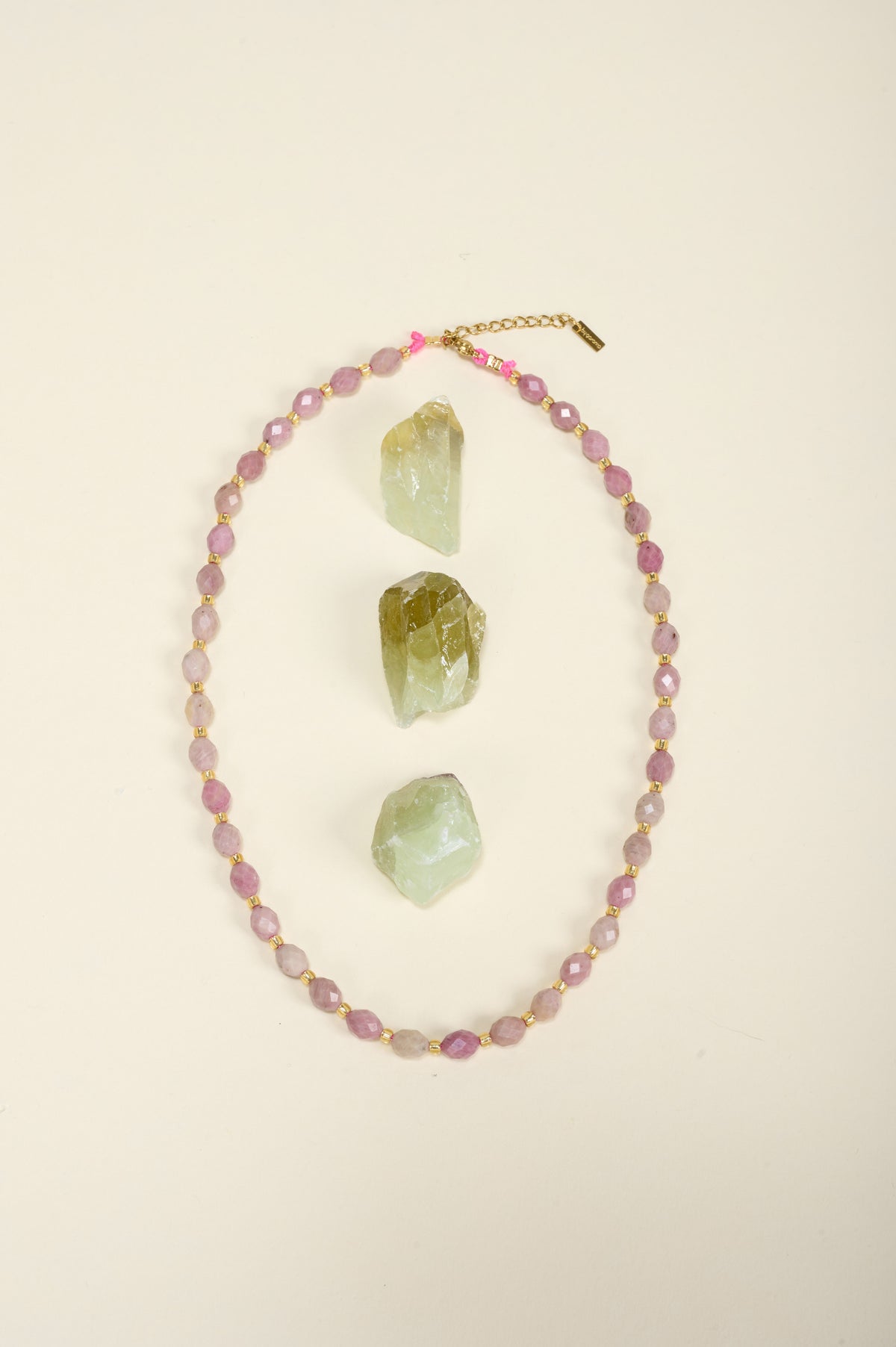 Collier Cobi