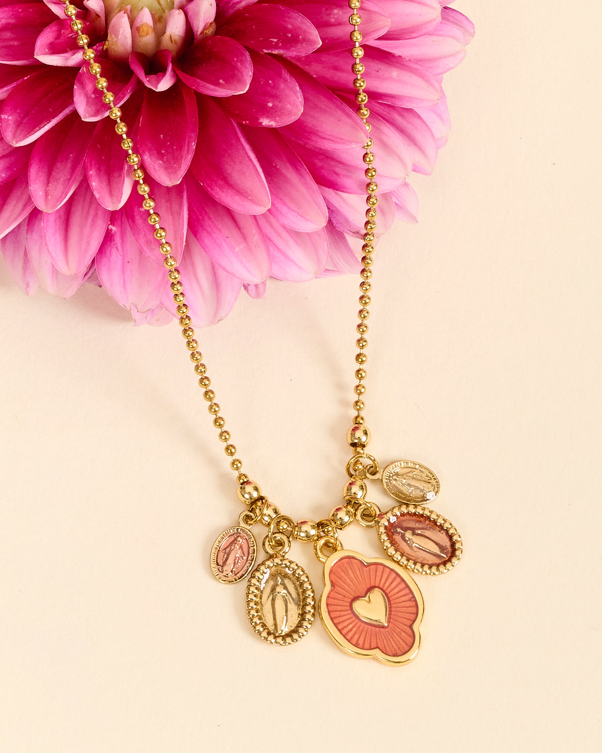 Collier Luma