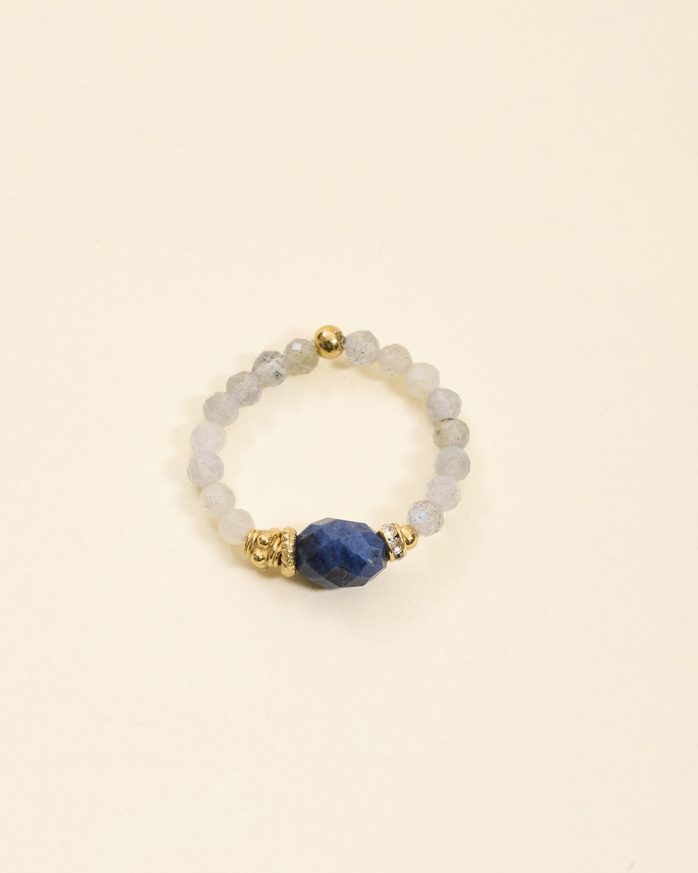 Bague Dari