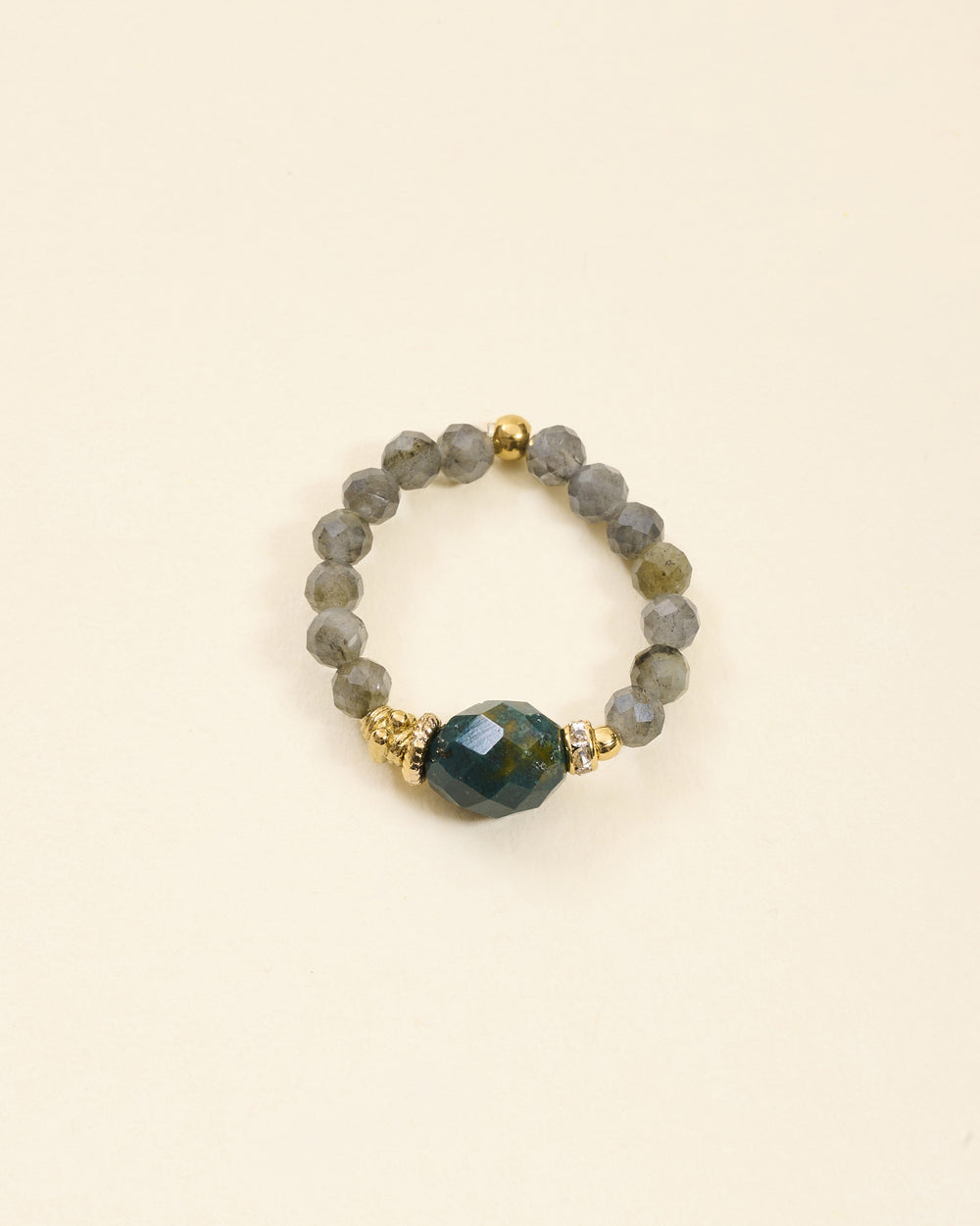 Bague Dari