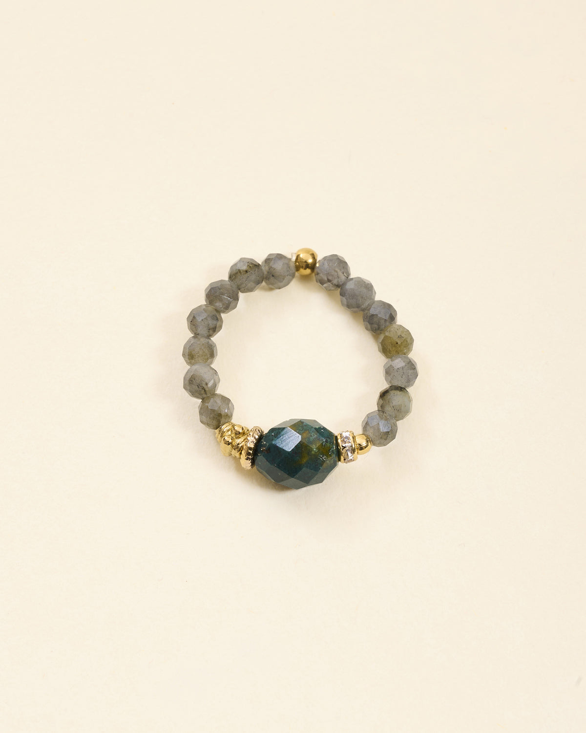 Bague Dari