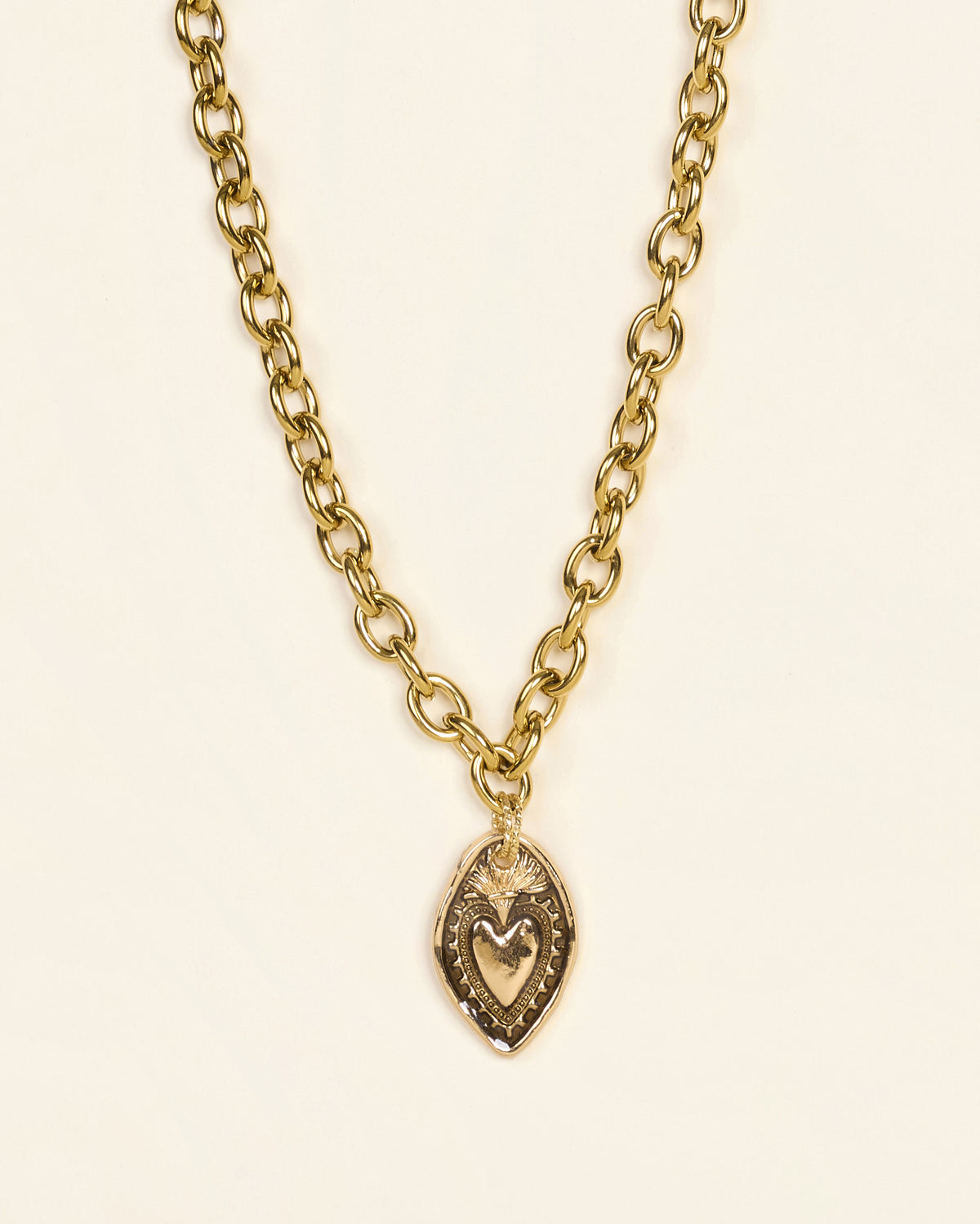 Collier Liva