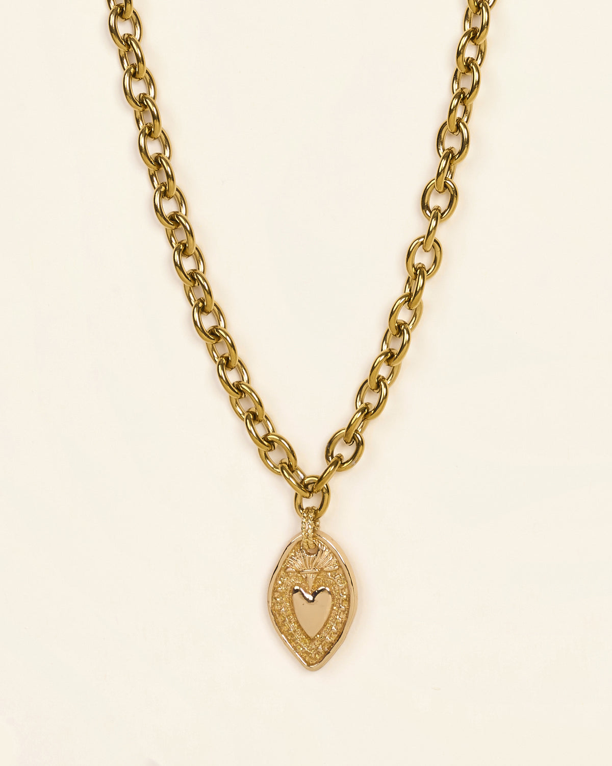 Collier Liva
