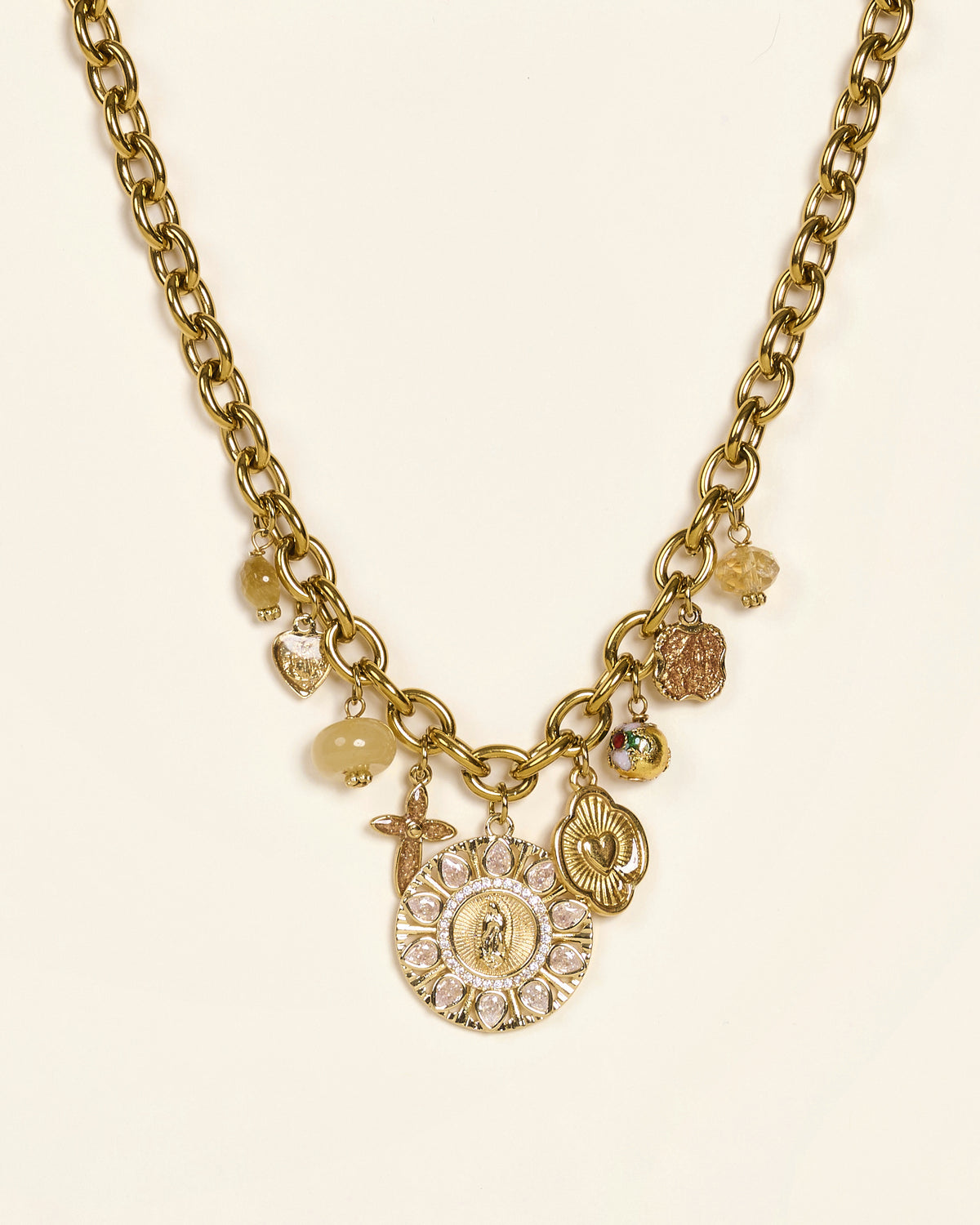 Collier Luan
