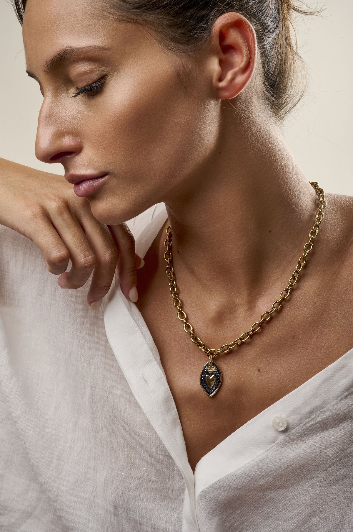 Collier Laki